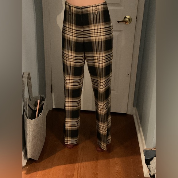 Women plaid pant is very good condition. Tristan (Canadian brand). - Picture 7 of 7